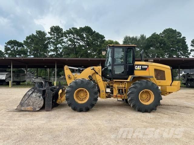 CAT 938M Фронтальные погрузчики