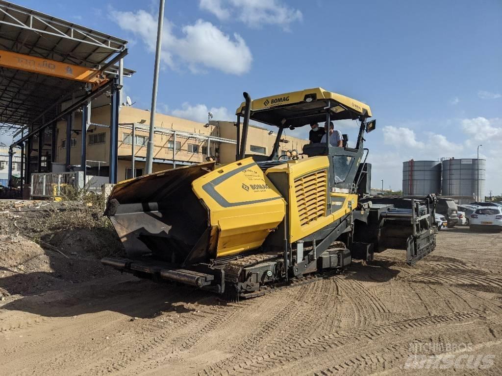 Bomag BF700C-2 Асфальтоукладчики