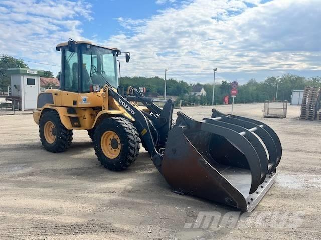 Volvo L 30 G Фронтальные погрузчики