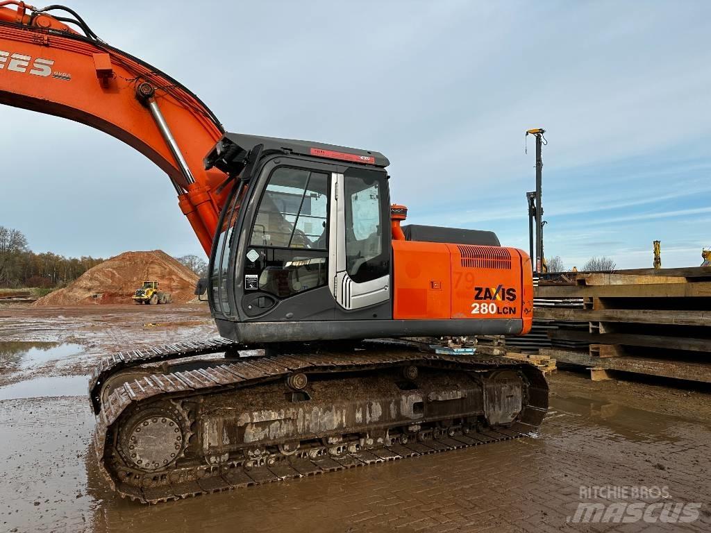 Hitachi ZX 280 LC N Гусеничные экскаваторы