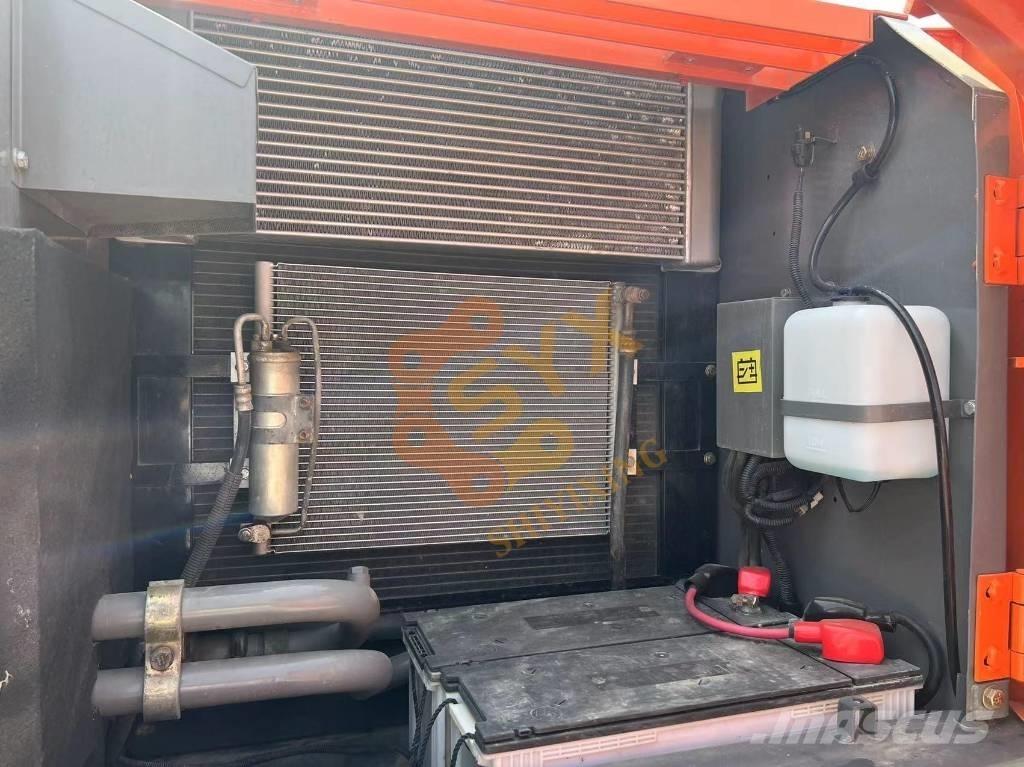 Hitachi ZX 200-3 G Гусеничные экскаваторы