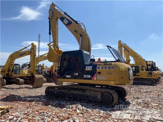 CAT 323D2L Гусеничные экскаваторы
