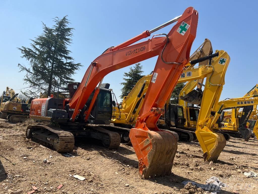 Hitachi ZX 240-3 Гусеничные экскаваторы