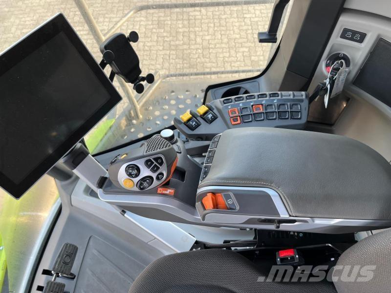 CLAAS LEXION 6800 Зерноуборочные комбайны