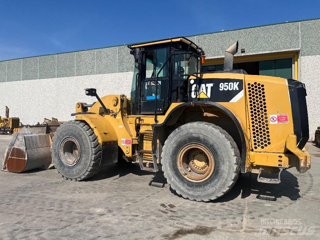 CAT 950K Фронтальные погрузчики