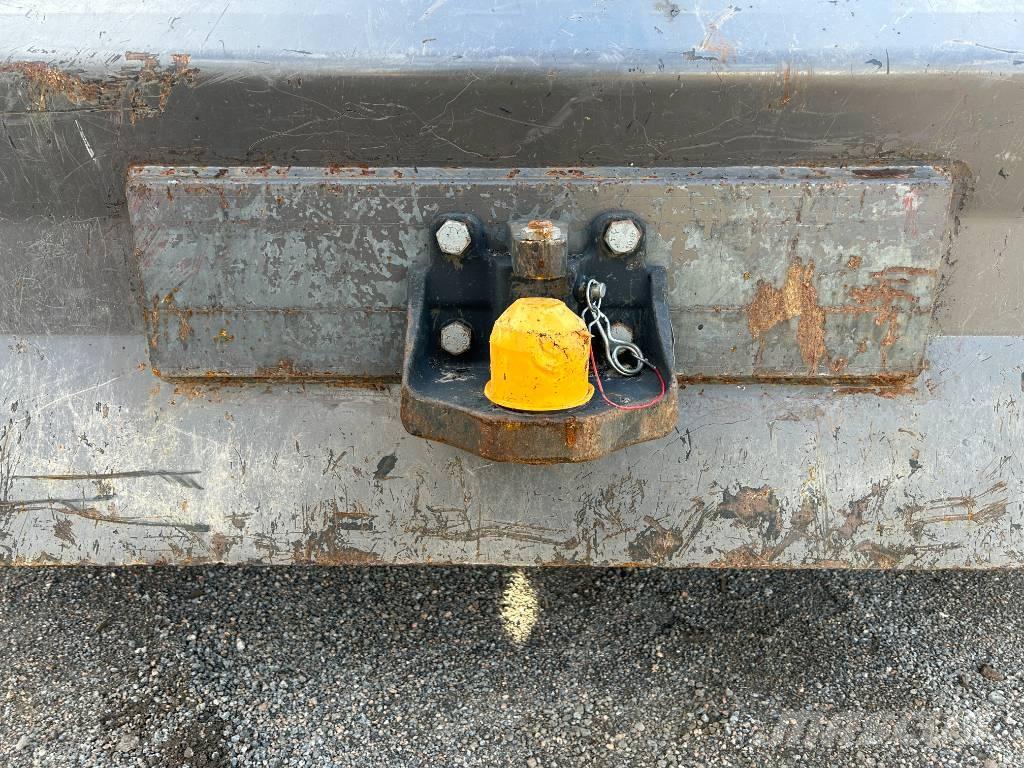 Volvo EWR130E Колёсные экскаваторы