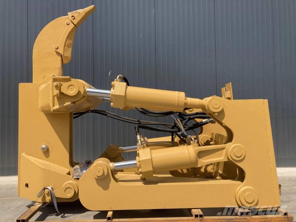 CAT D8T Навесные рыхлители
