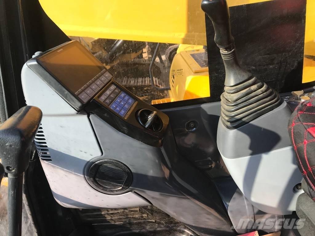 Komatsu PC 450 LC-8 Гусеничные экскаваторы