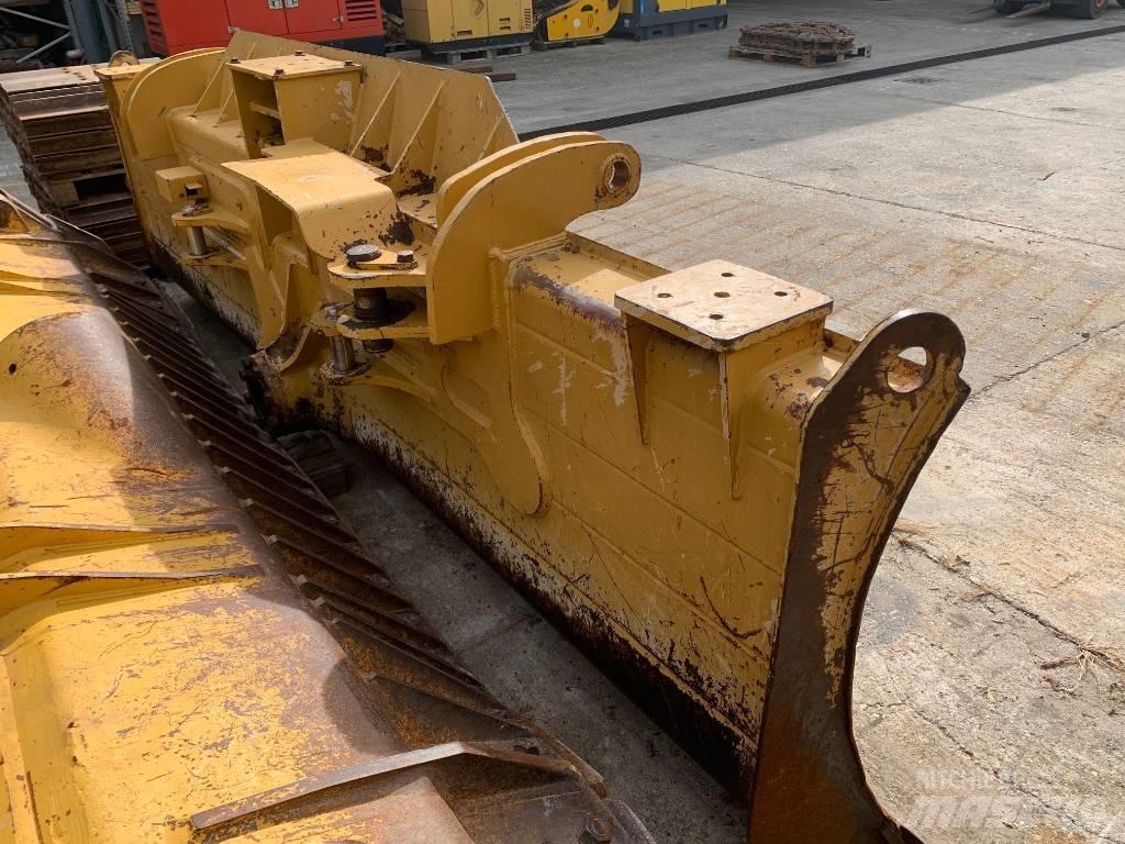 CAT D 6 N LGP Гусеничные бульдозеры
