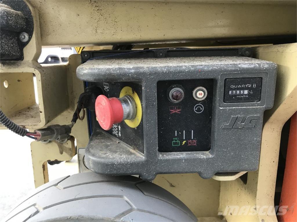 JLG 1930ES (1886) Ножничные подъемники