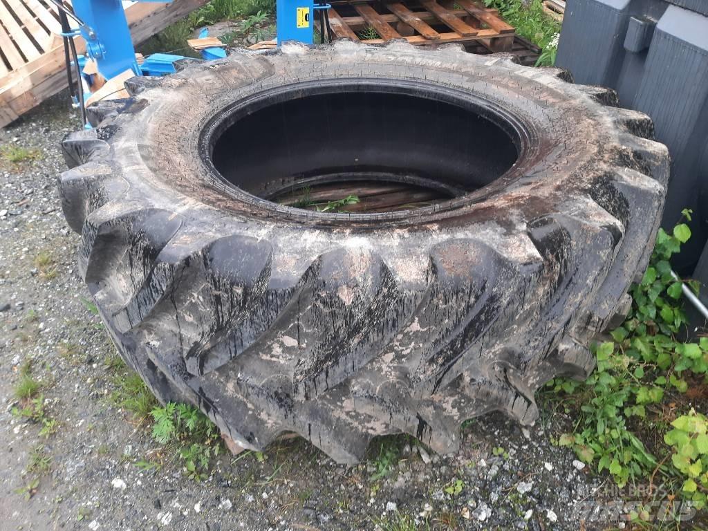 BKT 580/70R38 Шины и колёса