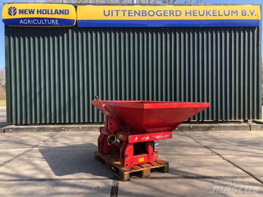 Kuhn MDS 701 Разбрасыватели минеральных удобрений