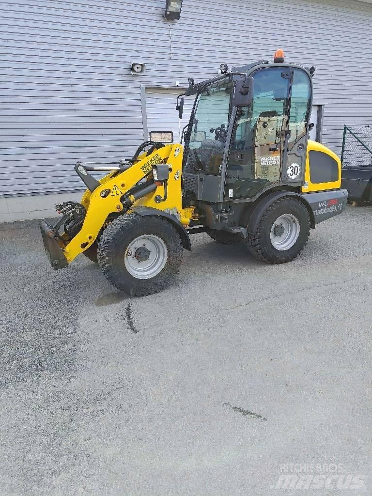 Wacker Neuson WL 38 Фронтальные погрузчики