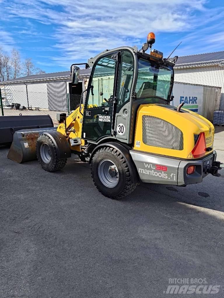Wacker Neuson WL 38 Фронтальные погрузчики