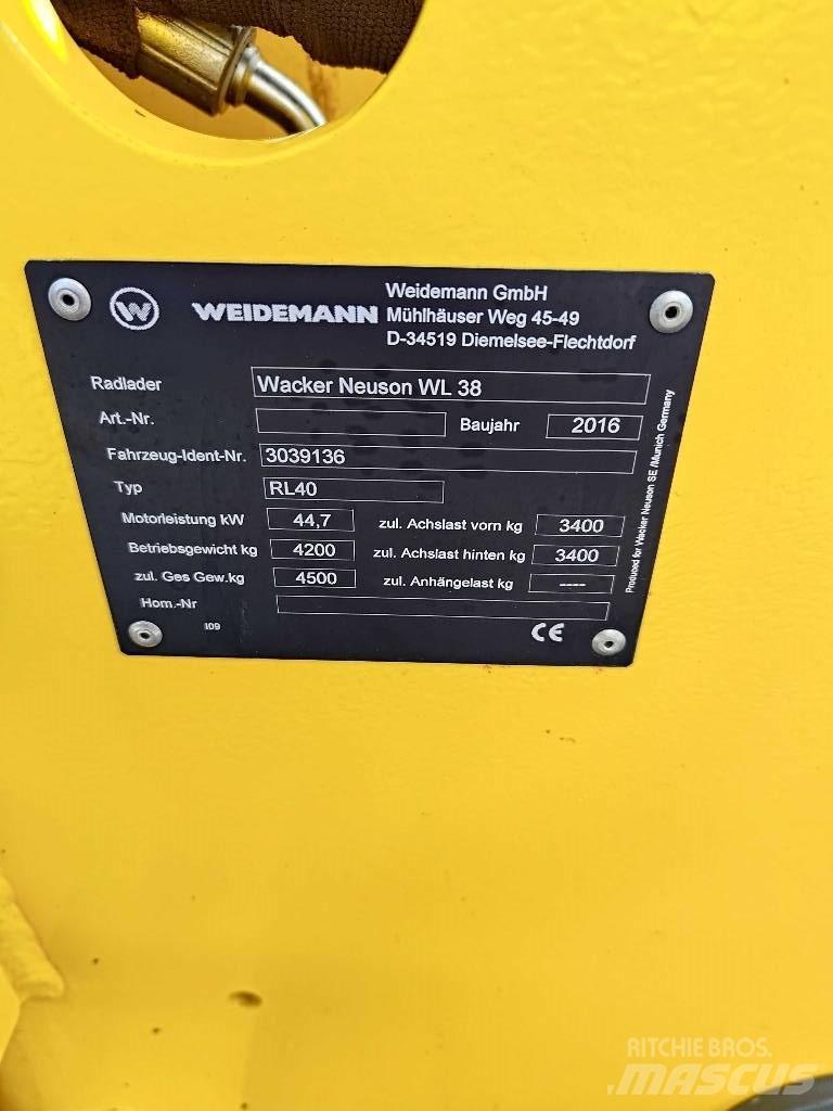 Wacker Neuson WL 38 Фронтальные погрузчики