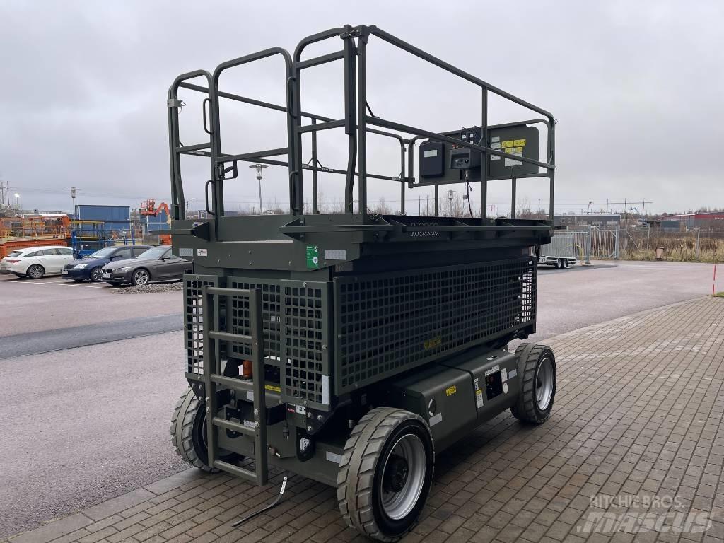 JLG M 3369 Saxlift Ножничные подъемники