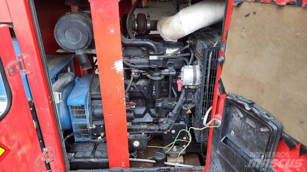 Doosan G60 Дизельные генераторы