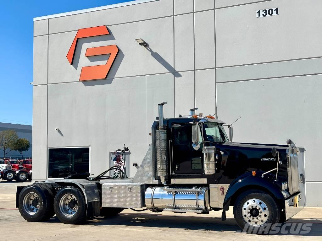 Kenworth W 900 Седельные тягачи
