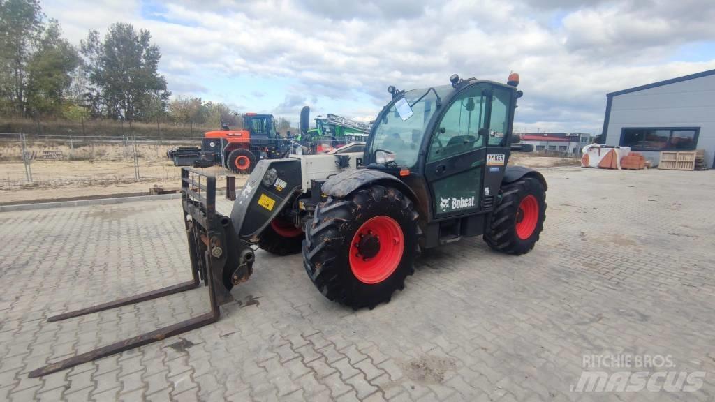 Bobcat TL 35.70 Телескопические погрузчики