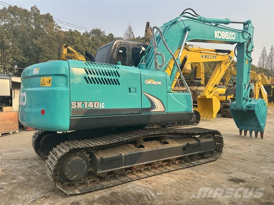 Kobelco SK 140 Гусеничные экскаваторы