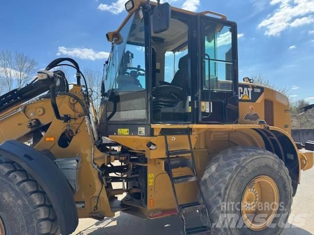 CAT 930 H Фронтальные погрузчики