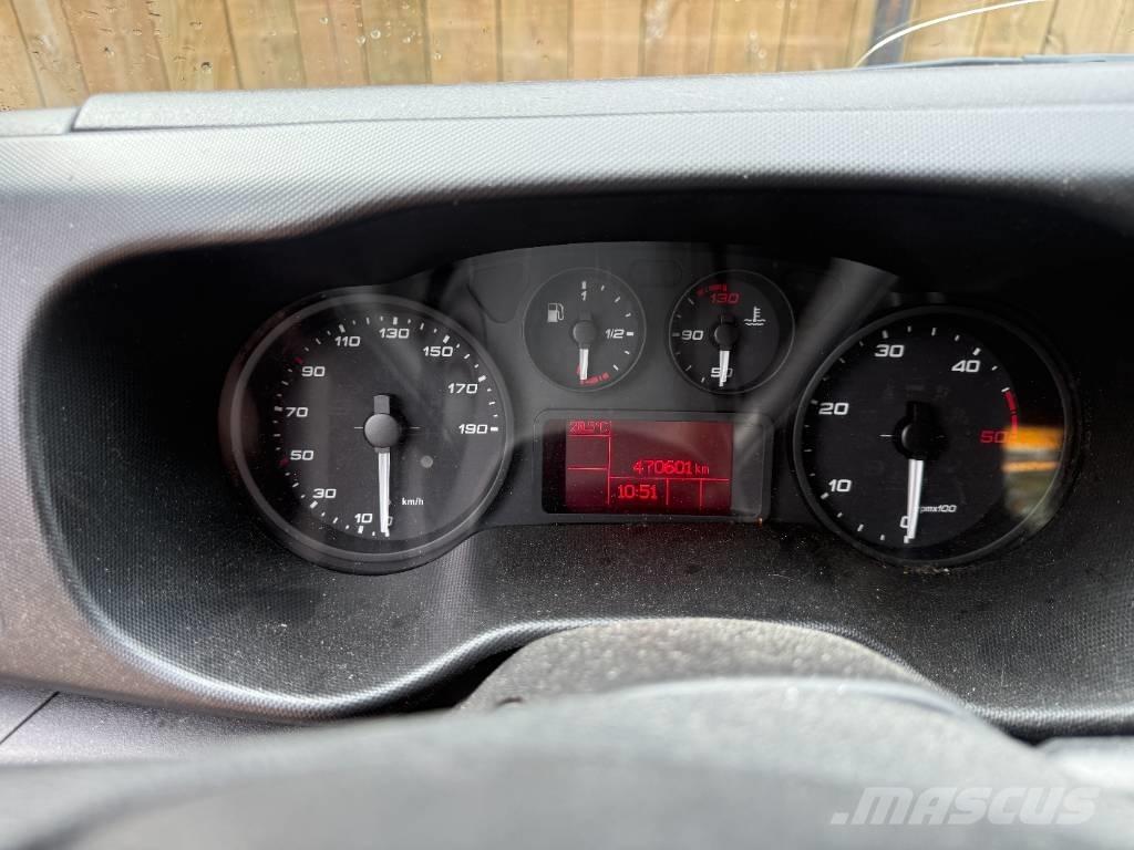 Iveco Daily Бортовые фургоны