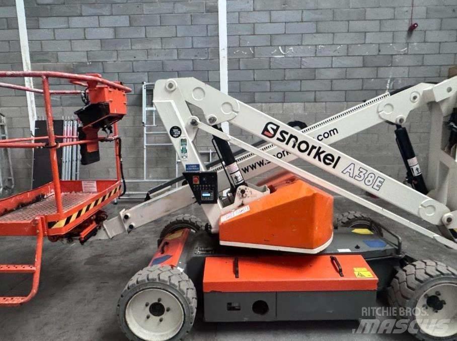 Snorkel A 38 E Коленчатые подъемники