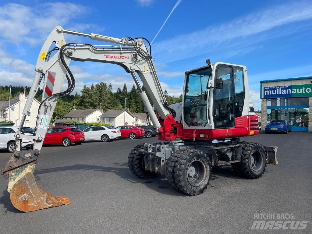 Takeuchi TB295W Колёсные экскаваторы