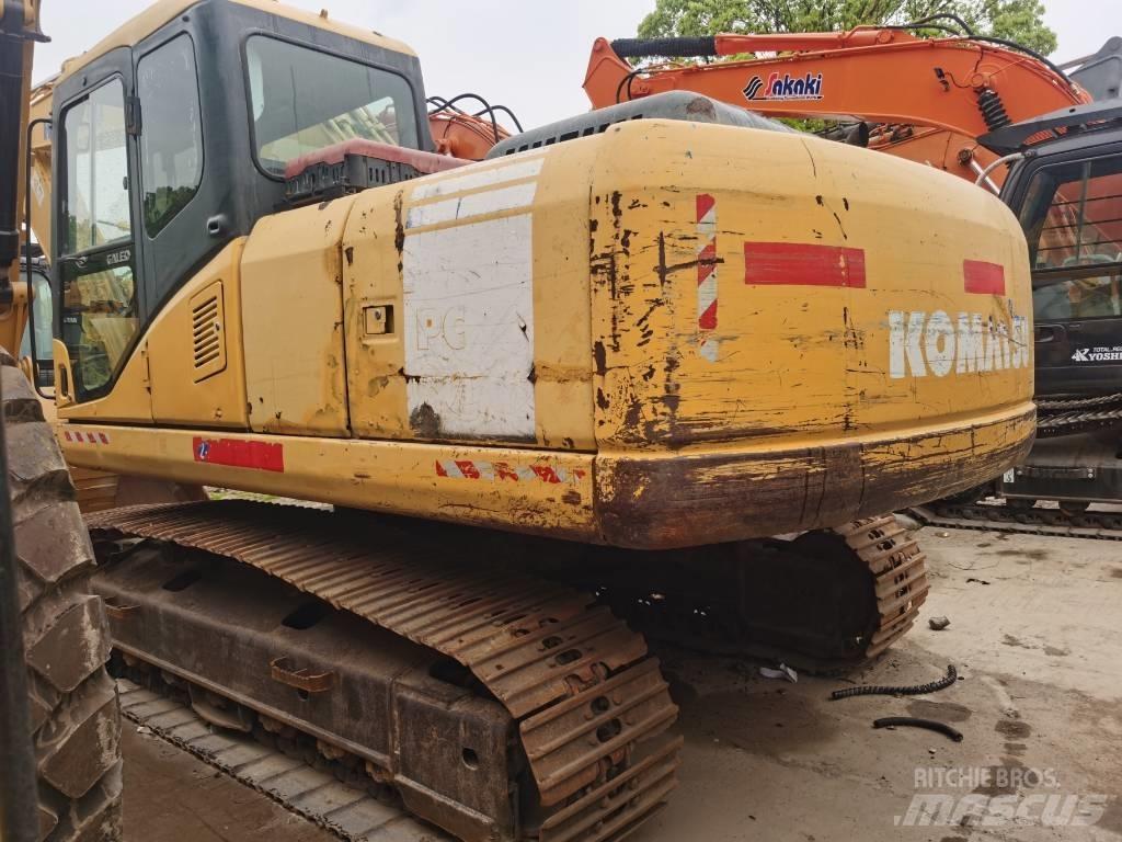 Komatsu PC 200-7 Гусеничные экскаваторы