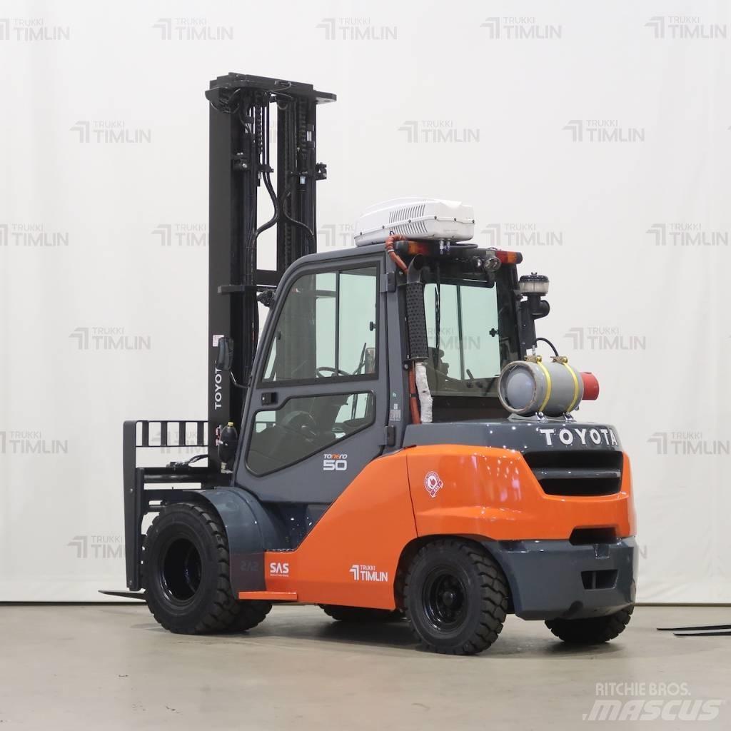 Toyota 8FG50N Газовые погрузчики