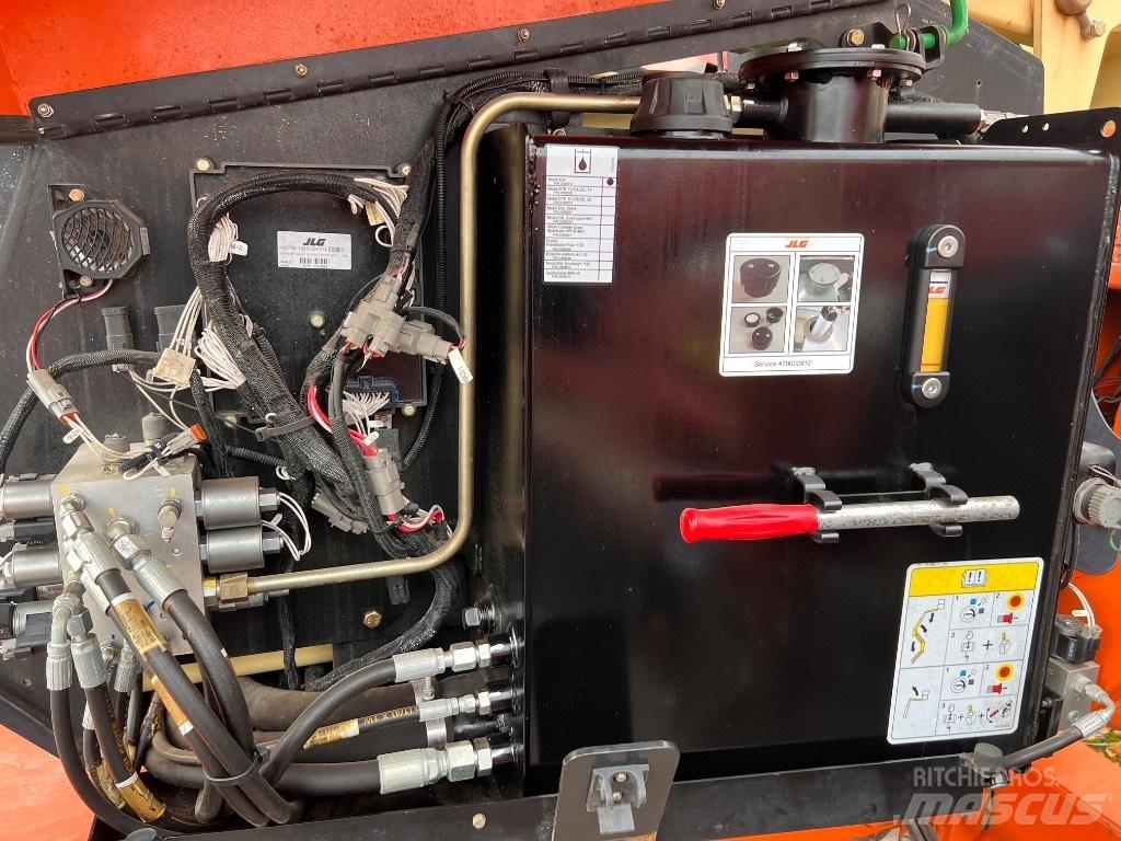 JLG 340 AJ Коленчатые подъемники