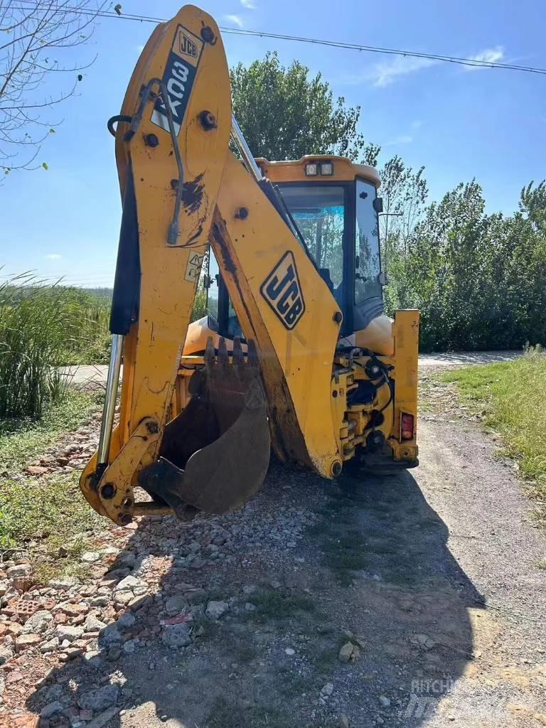JCB 3 CX Экскаваторы-погрузчики
