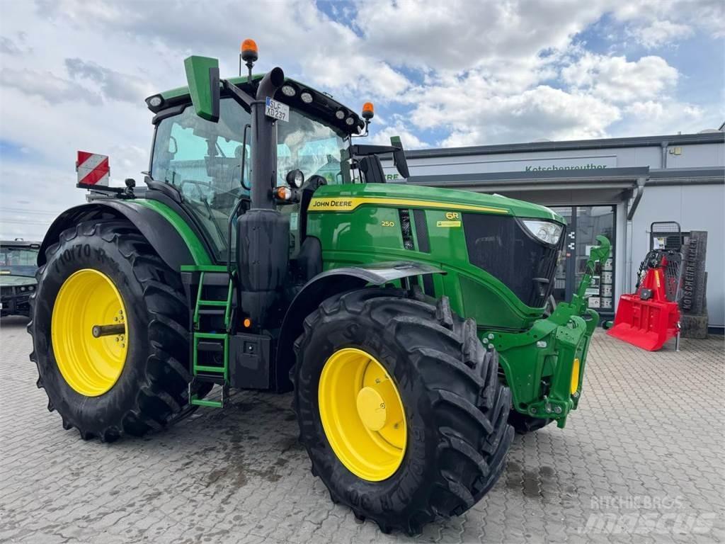 John Deere 6R 250 Трактора