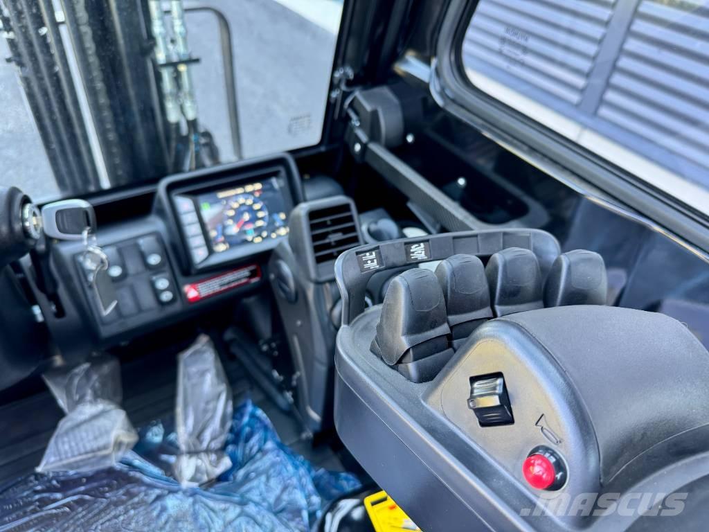 Hyundai 35DN-9V Дизельные погрузчики