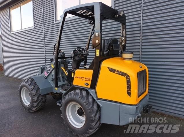 GiANT v452t hd x-tra Малые погрузчики