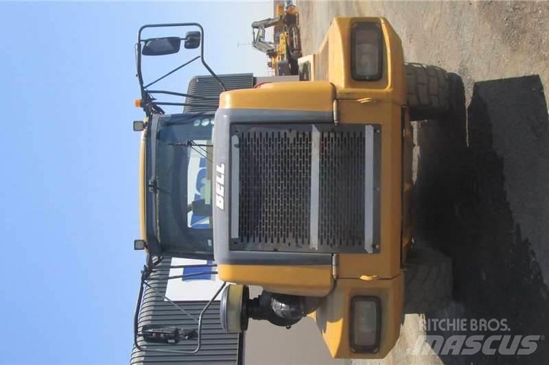Bell B20D Грузовики-цистерны