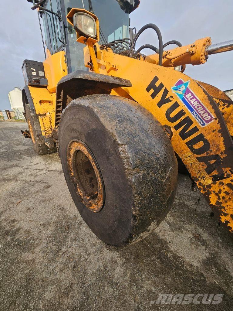 Hyundai HL960 Фронтальные погрузчики