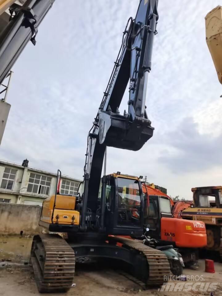 Hyundai 210w-9 Колёсные экскаваторы