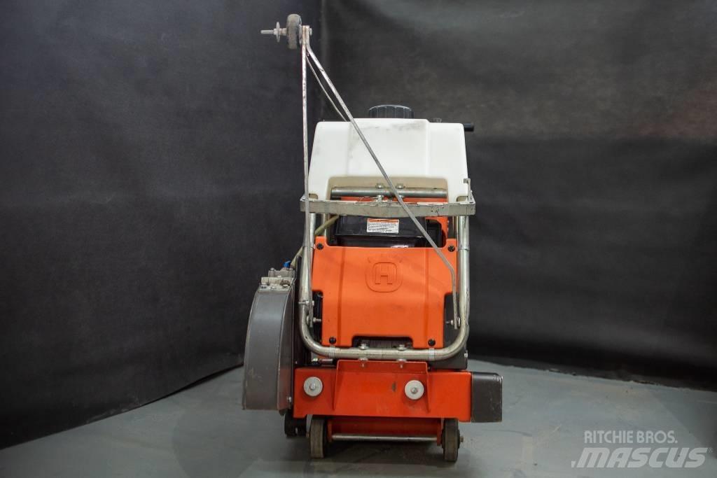 Husqvarna FS413 Швонарезчики