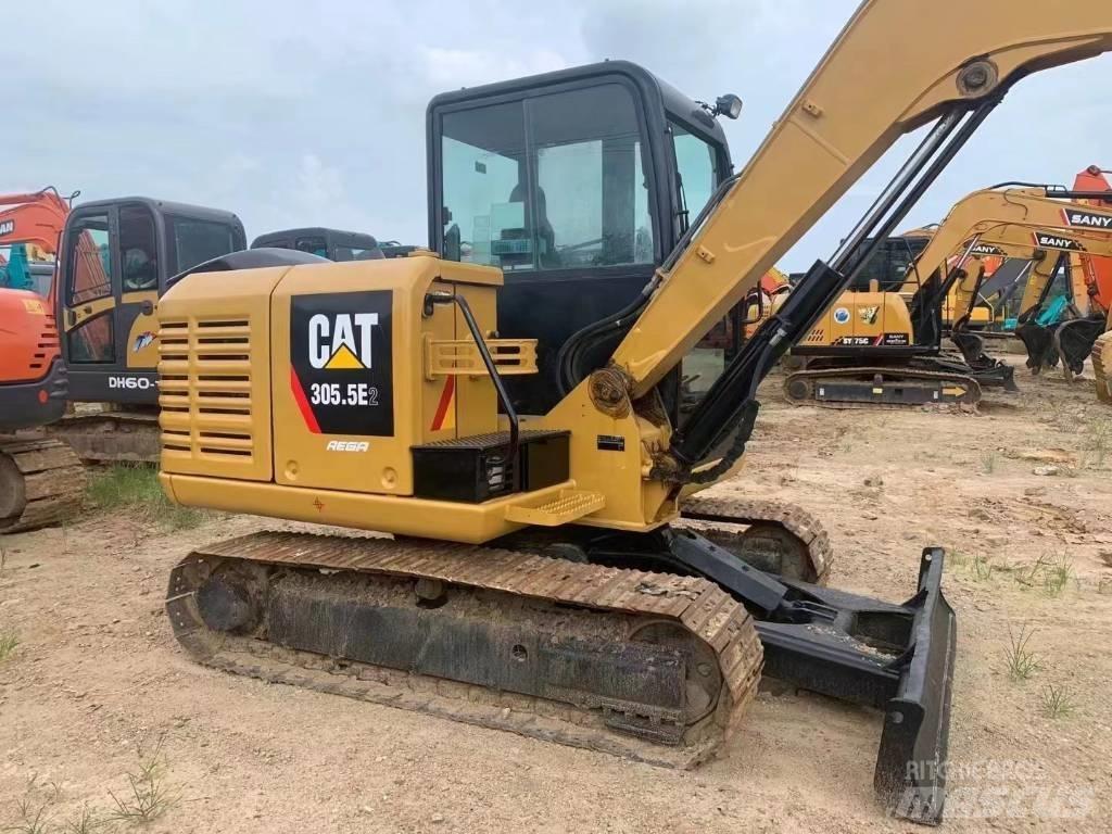 CAT  305.5 Гусеничные экскаваторы
