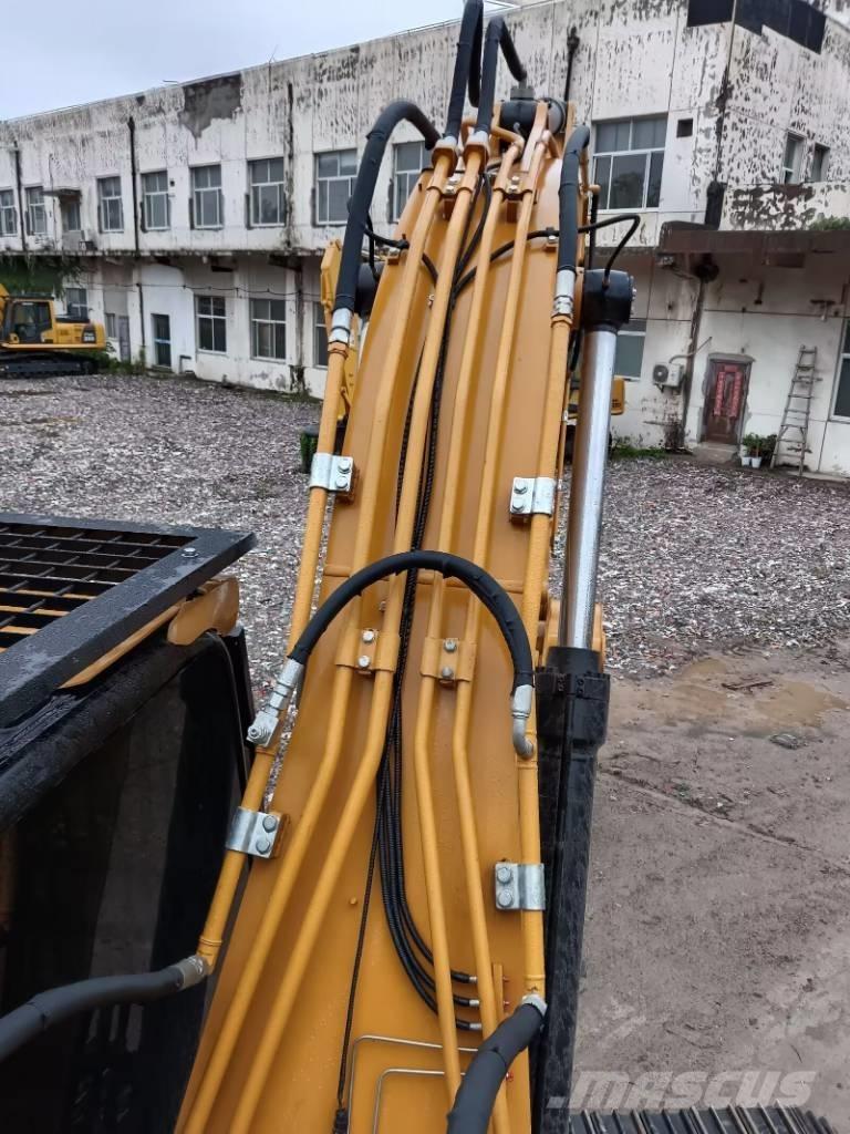CAT 324 D L Гусеничные экскаваторы