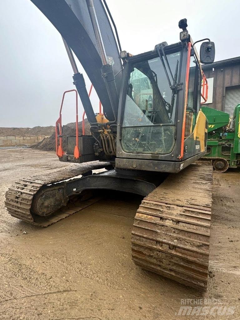 Volvo EC200EL Гусеничные экскаваторы