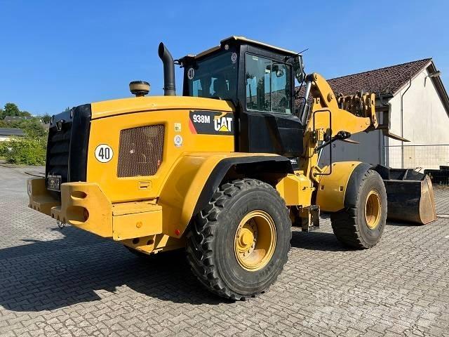 CAT 938 M Фронтальные погрузчики