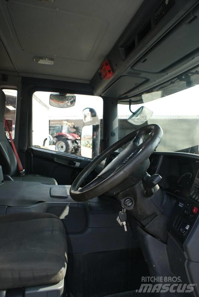 Scania P 360 CB Бортовые грузовики