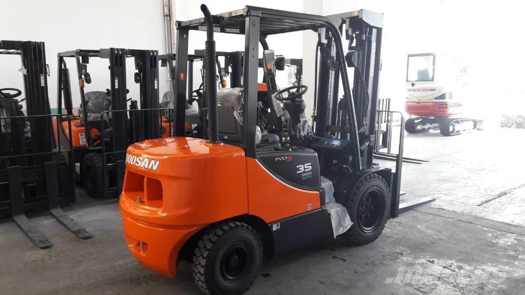 Doosan D35 C-5 Дизельные погрузчики
