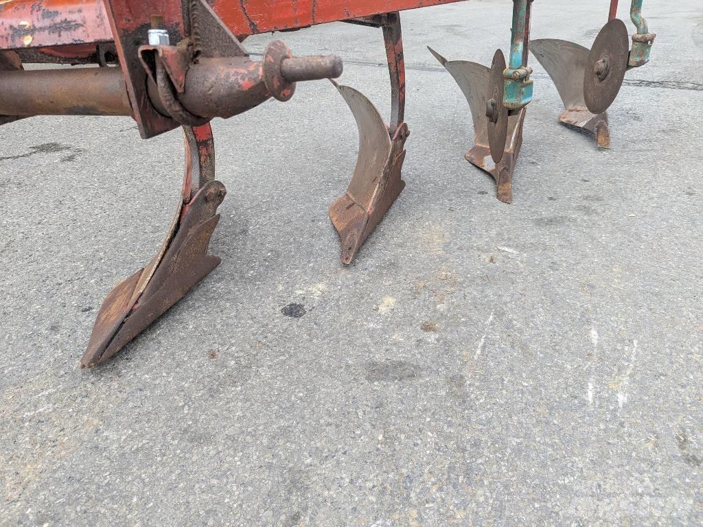 Kverneland 4 Furrow Роторные косилки