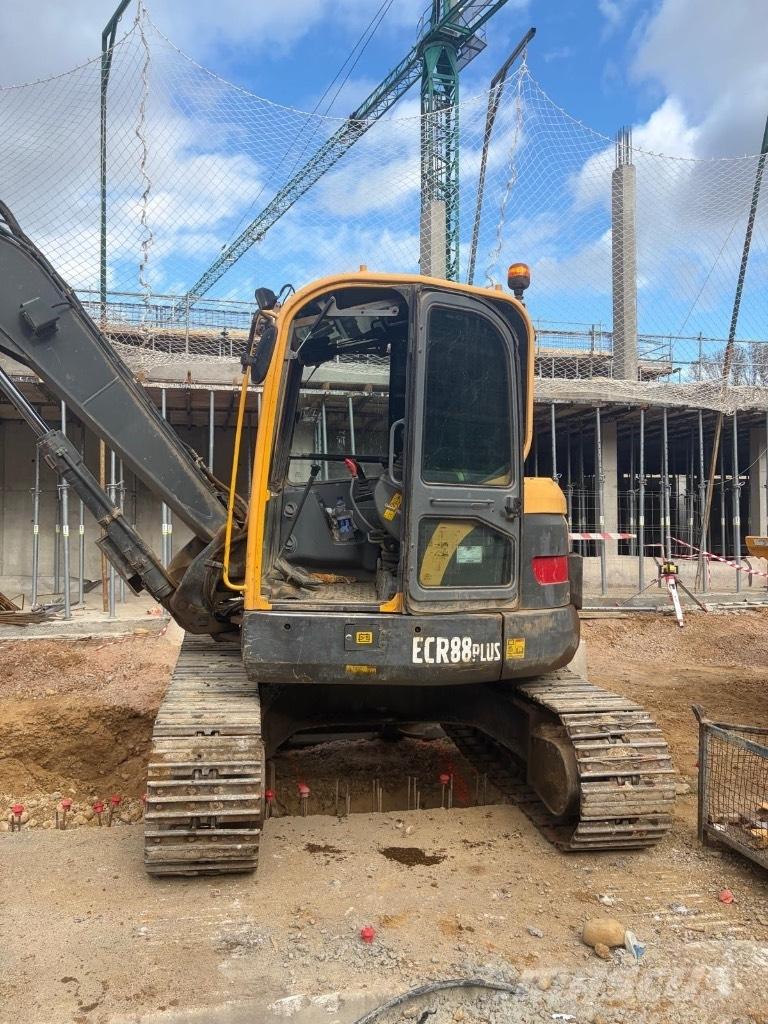 Volvo ECR 88 PLUS Малые экскаваторы 7т-12т