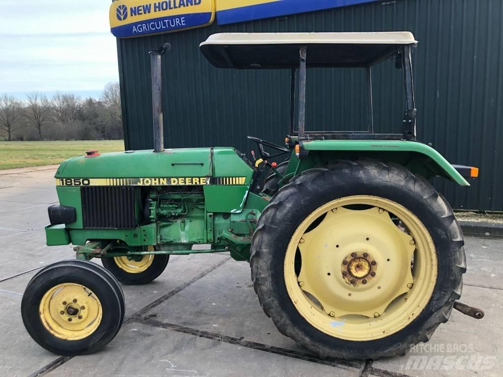 John Deere 1850 Трактора