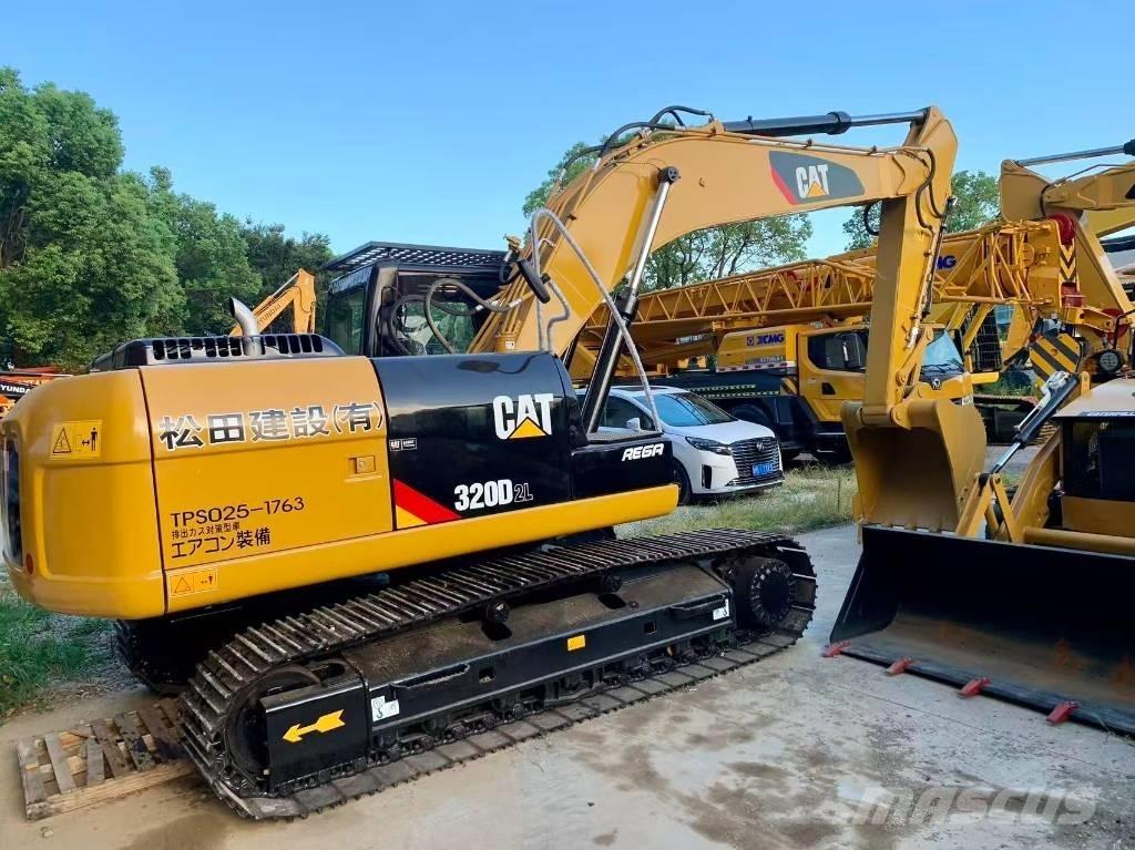 CAT 320 D Гусеничные экскаваторы