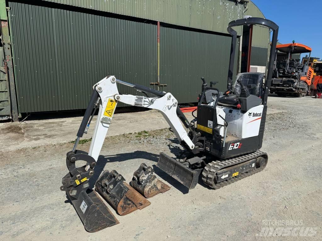 Bobcat E 10 Мини-экскаваторы